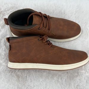 Bass Brown Lace Chukka Sneakers Size- 10.5 NWOT